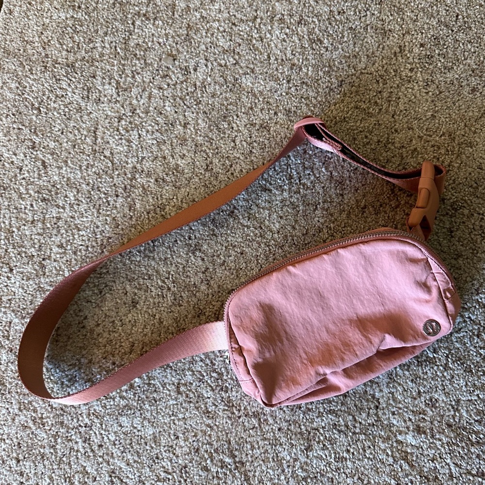 Lululemon cross body bag